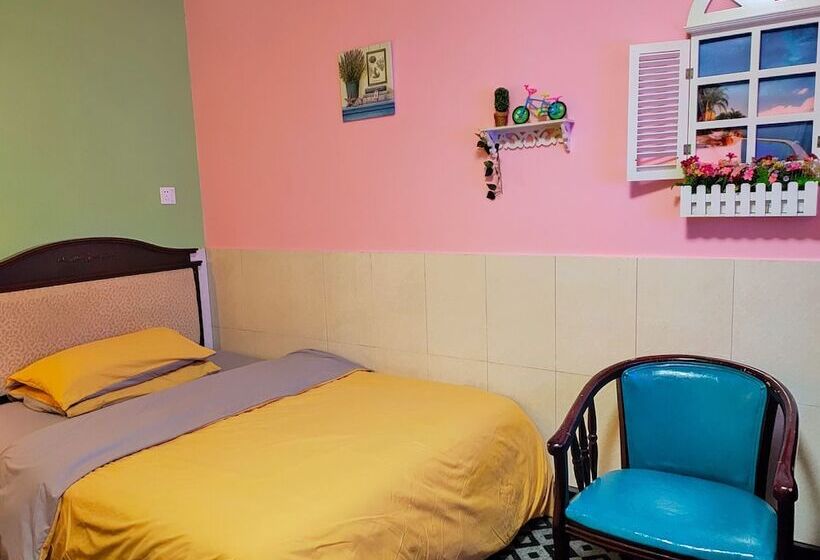 Foshan School Age Youth Hostel