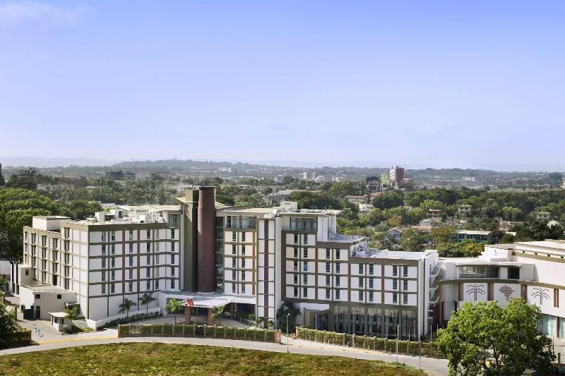 هتل Accra Marriott