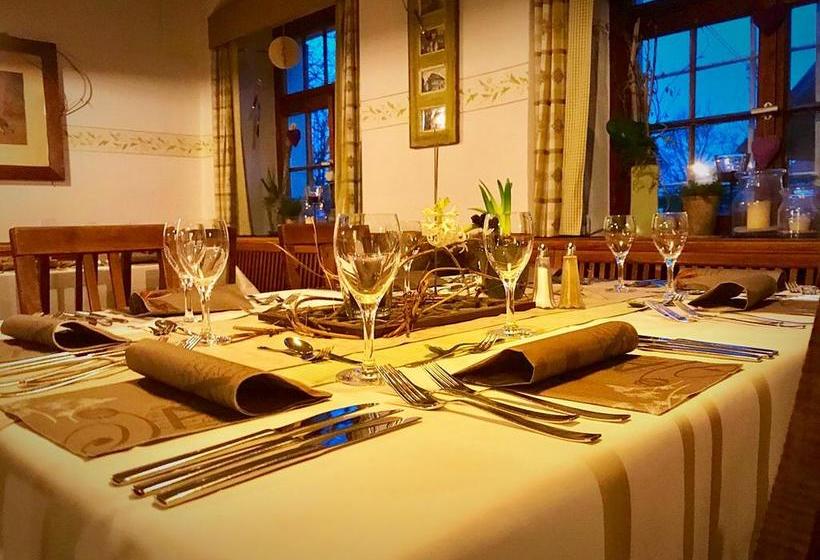 Отель Adler Oberdorf