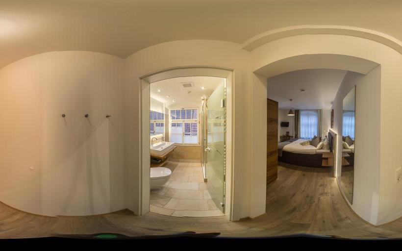 Отель Adler Oberdorf