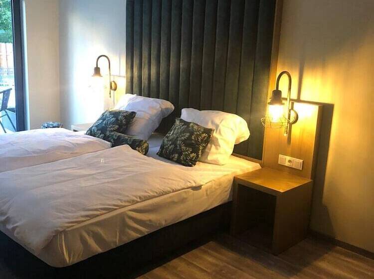 בית מלון כפרי Athen Kelsterbach Frankfurt Airport