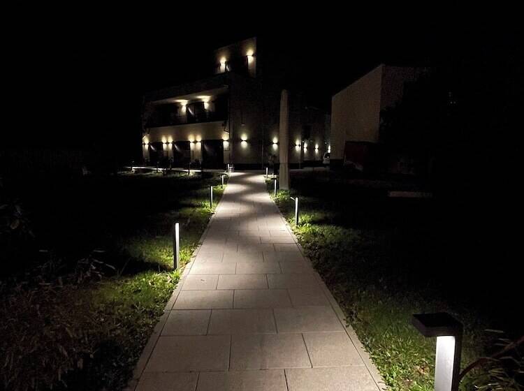 בית מלון כפרי Athen Kelsterbach Frankfurt Airport