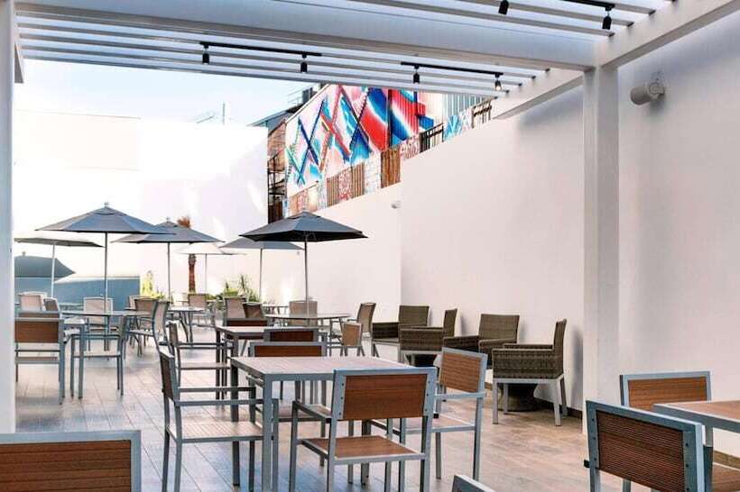 Отель Fairfield Inn & Suites By Marriott Tijuana