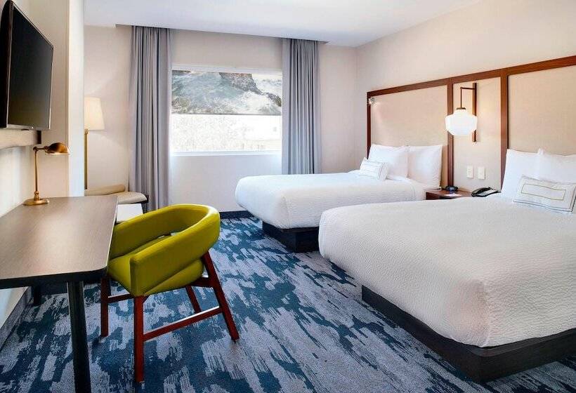 Отель Fairfield Inn & Suites By Marriott Tijuana