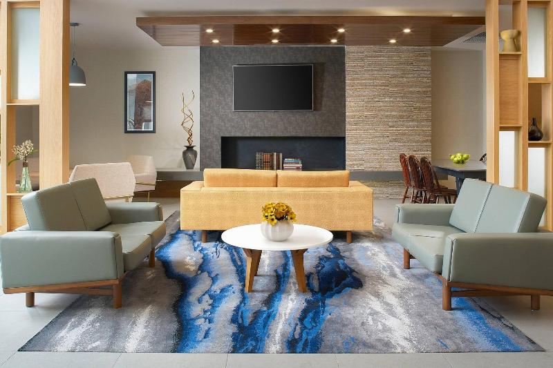 Отель Fairfield Inn & Suites By Marriott Tijuana