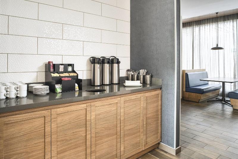 Отель Fairfield Inn & Suites By Marriott Tijuana