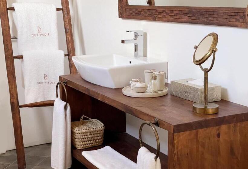 בית מלון כפרי La Tour D Eole