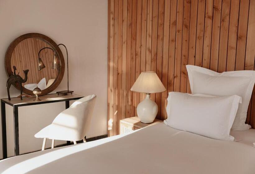 בית מלון כפרי La Tour D Eole