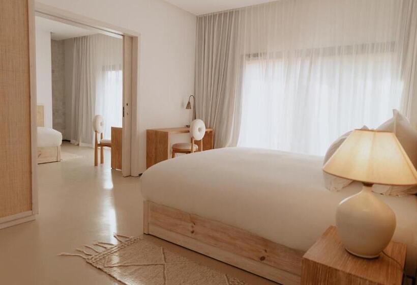 בית מלון כפרי La Tour D Eole