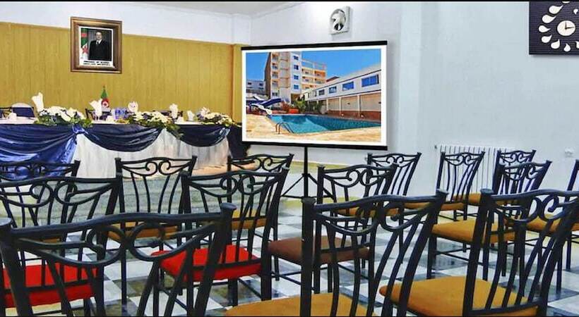 هتل Lalla Mokhtara