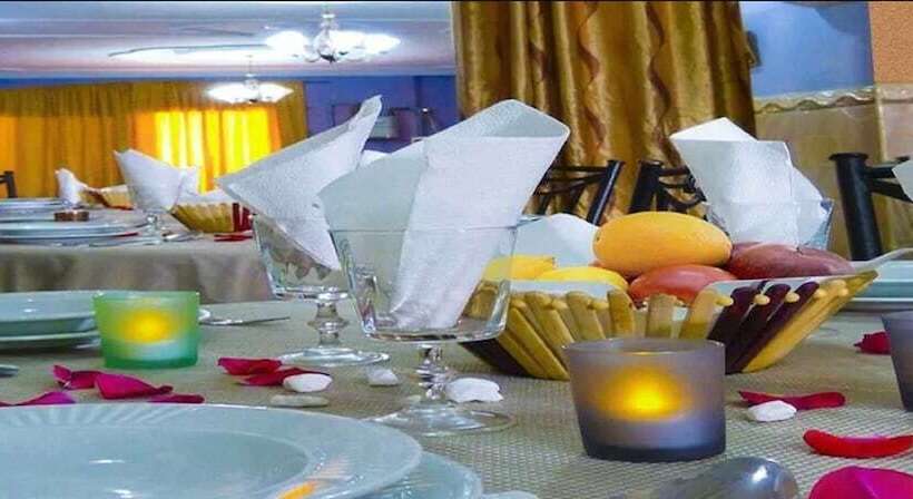 هتل Lalla Mokhtara