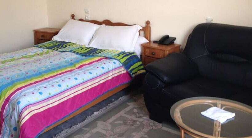 هتل Lalla Mokhtara