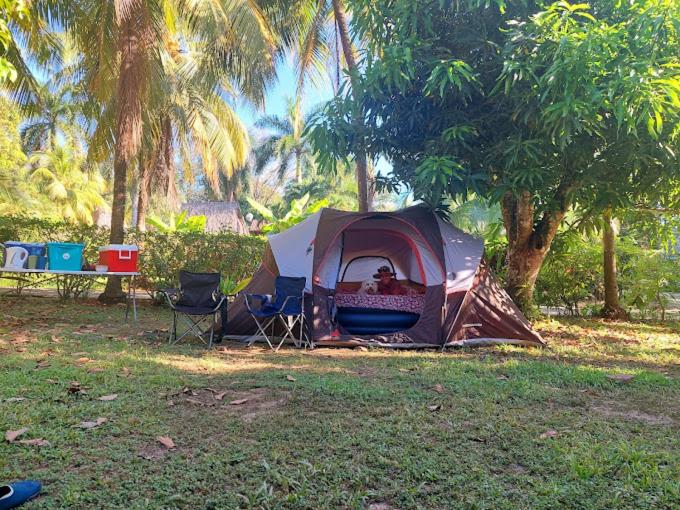 Отель Mal Pais Surf Camp