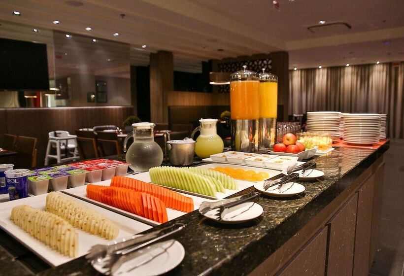 Quality Hotel Blumenau