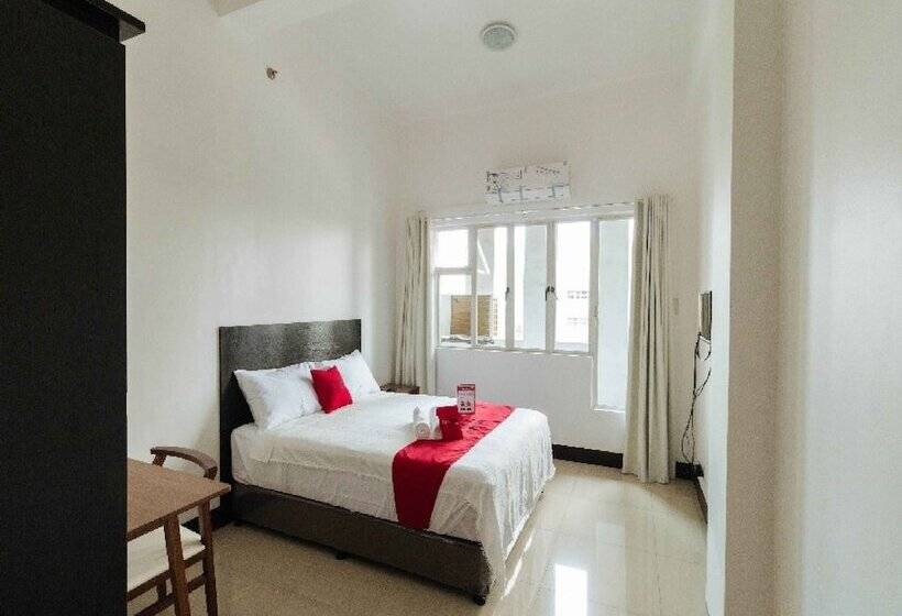 בית מלון כפרי Reddoorz Plus At Banawe Quezon City