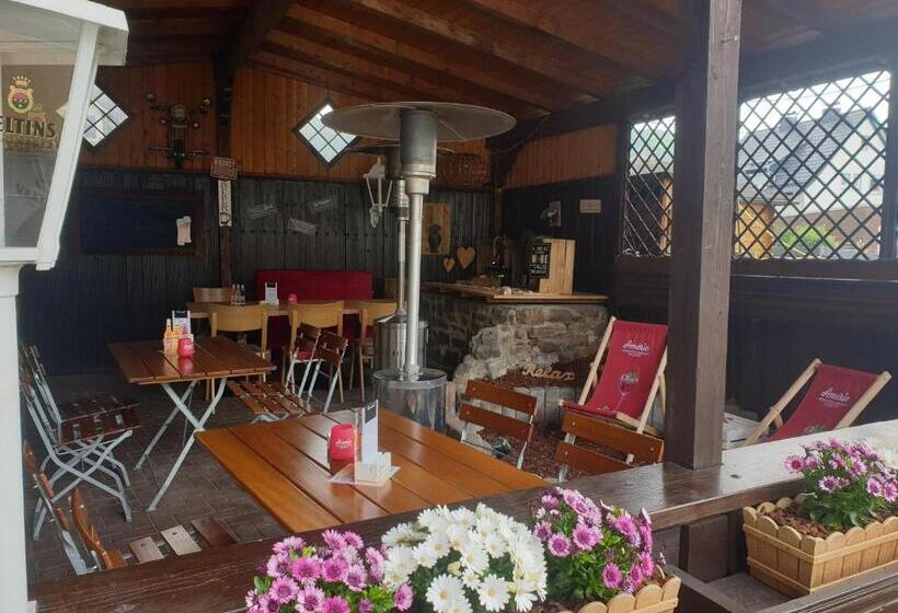 Отель Restaurant Bauernstube