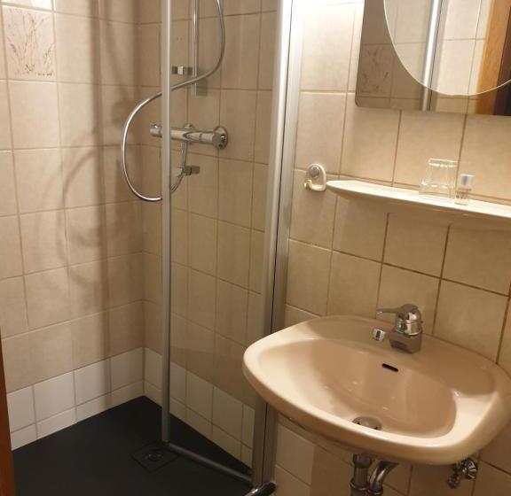 Отель Restaurant Bauernstube