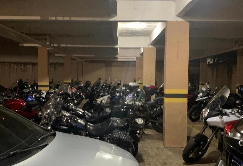 Отель Royal Trip