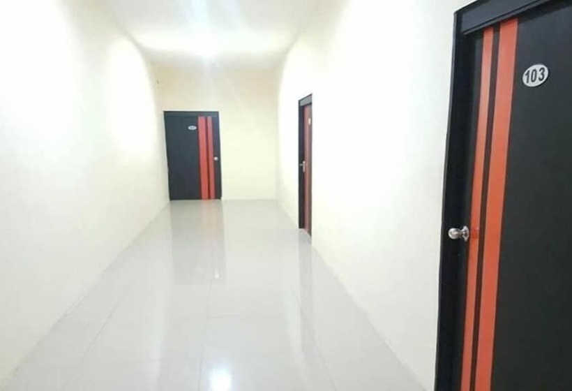 בית מלון כפרי Surya