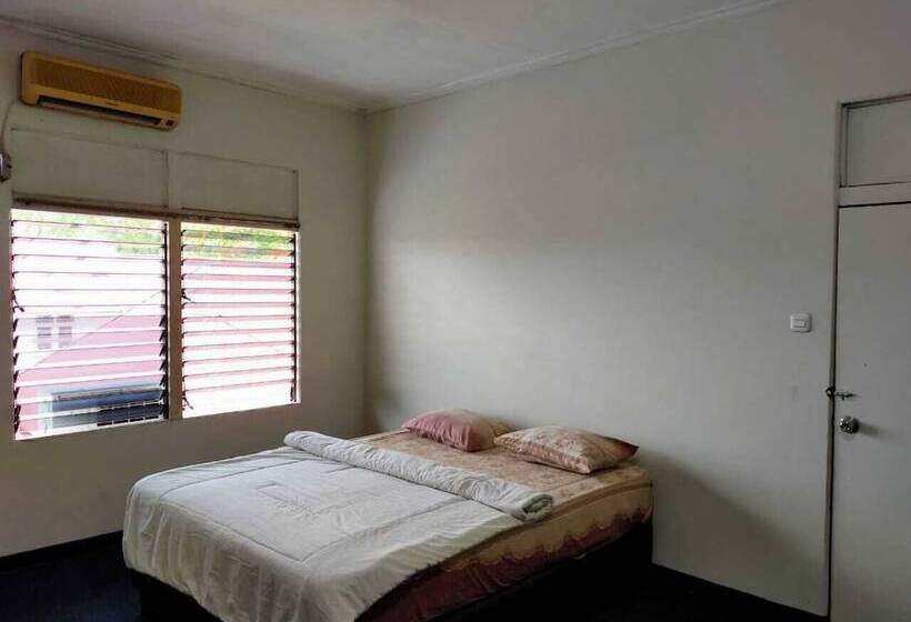 בית מלון כפרי Surya