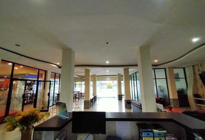 בית מלון כפרי Surya