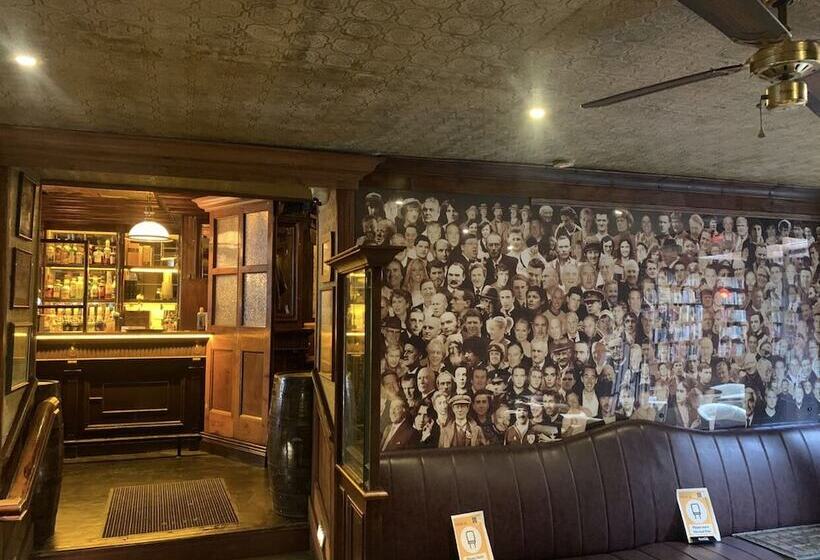 호텔 The Draper Rooms