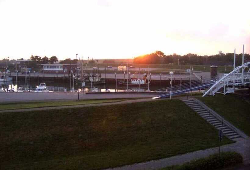 فندق Vier Jahreszeiten Bensersiel