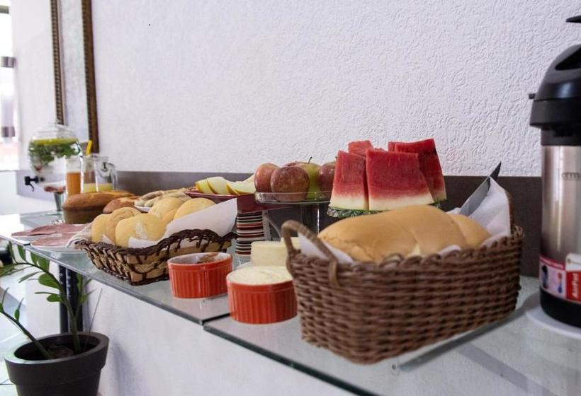 酒店 Vila Real Dourados