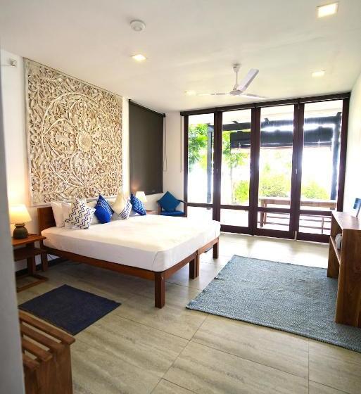 호스텔 Solas Surf