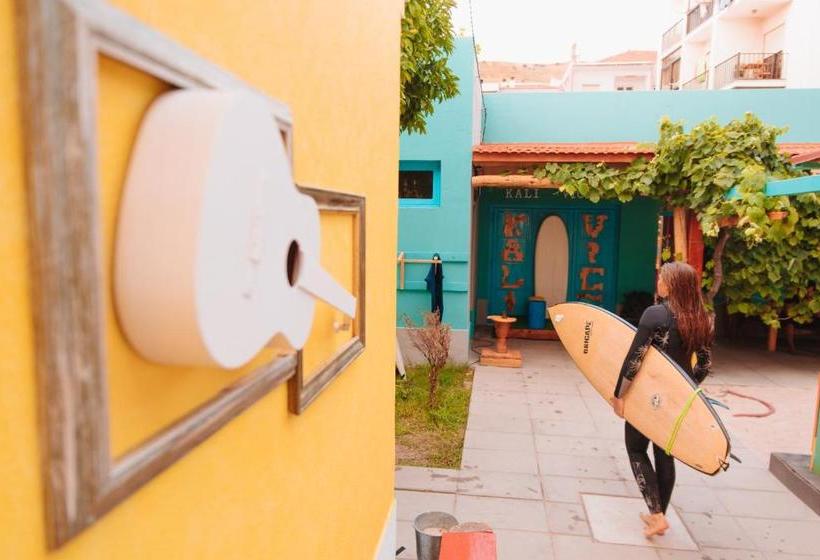 فندق صغير Kali Vice Surf Villa