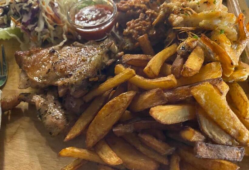 Seconds Hostel Colombo