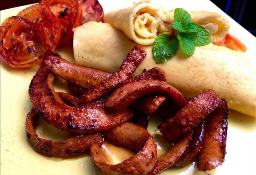 Seconds Hostel   Colombo