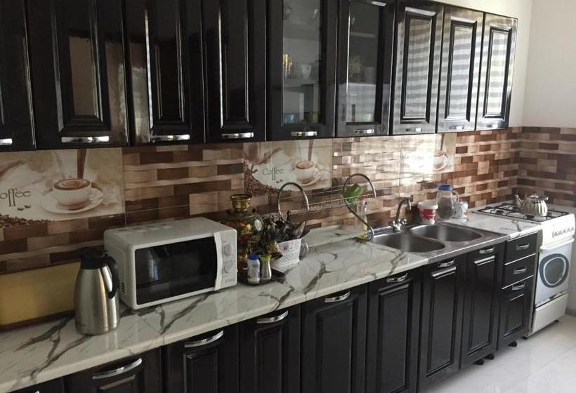 Общежитие Ortachala Summer House