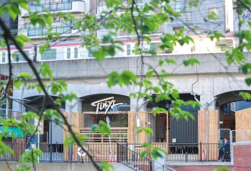 הוסטל Tinys Yokohama Hinodecho