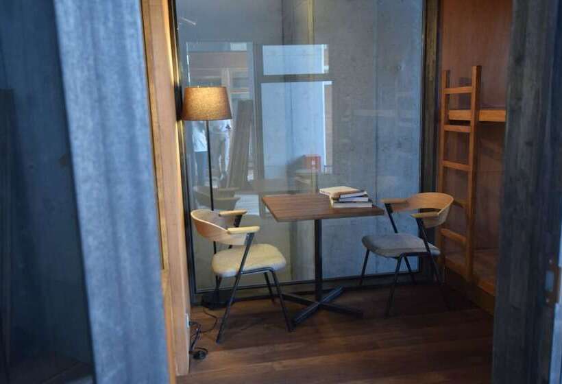 הוסטל Tinys Yokohama Hinodecho