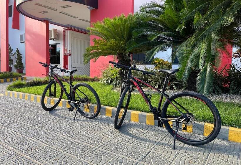 Aquarius Hotel Aquarius