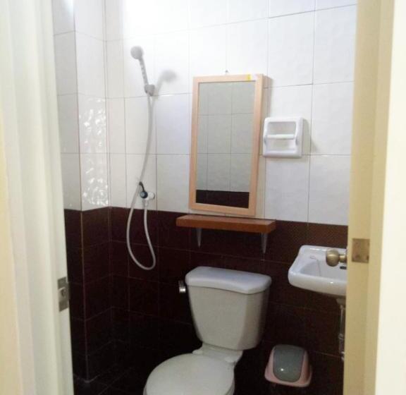 تختخواب و صبحانه R & D Island Lodge