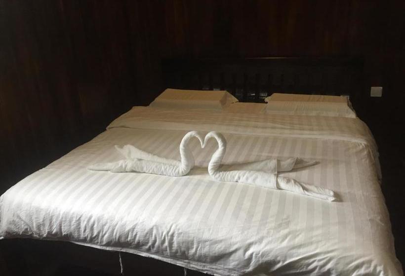 בית מלון כפרי Beauty Season 1935