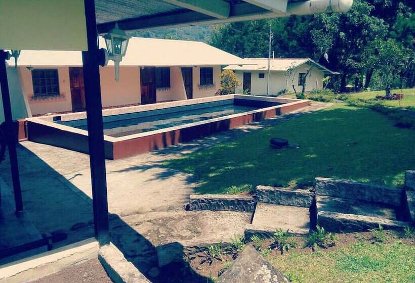 ホテル Cabañas Dr. Rivera