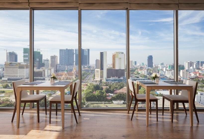 فندق Emion Phnom Penh
