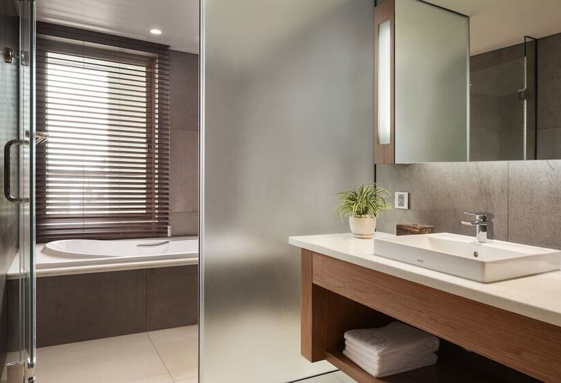 فندق Emion Phnom Penh