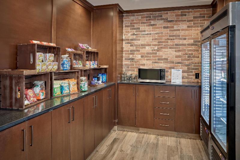 호텔 Four Points By Sheraton Edmonton West