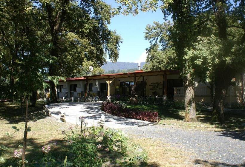 هتل Kvareli Oaks