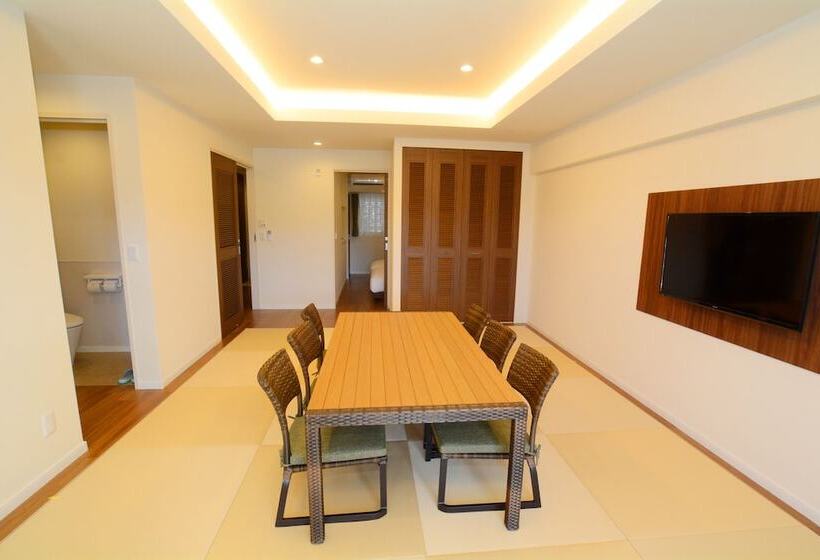 בית מלון כפרי Lieta Nakayama