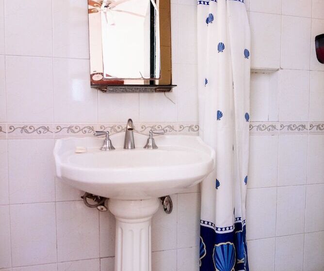 בית מלון כפרי María Elena