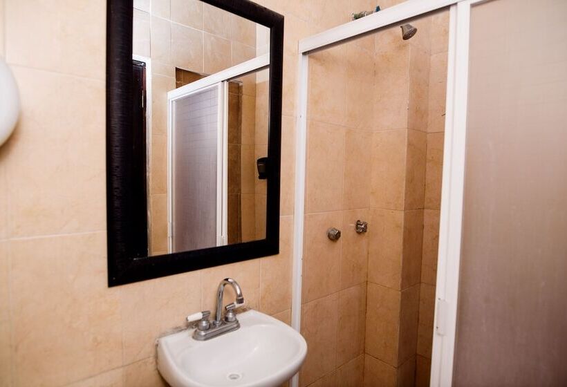 בית מלון כפרי María Elena