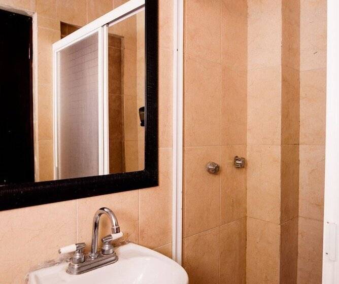 בית מלון כפרי María Elena