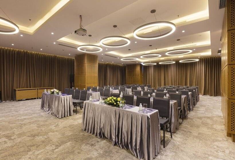 Nagar Hotel Nha Trang