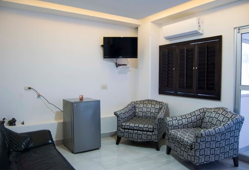 فندق Onix Suites