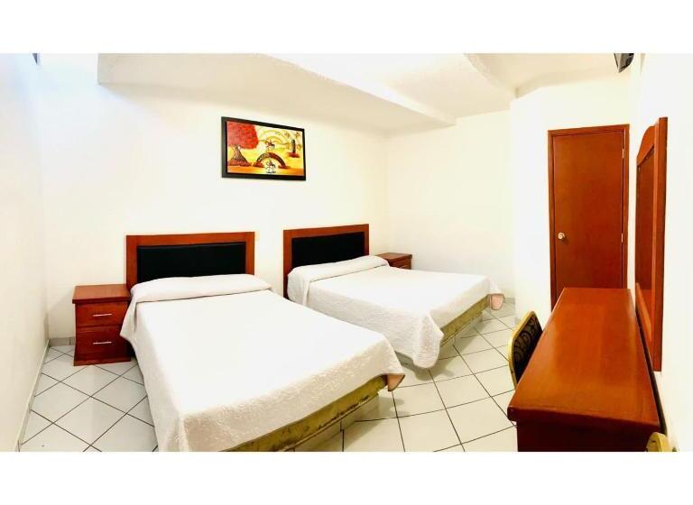 فندق En Guadalajara Posada Mi Rey